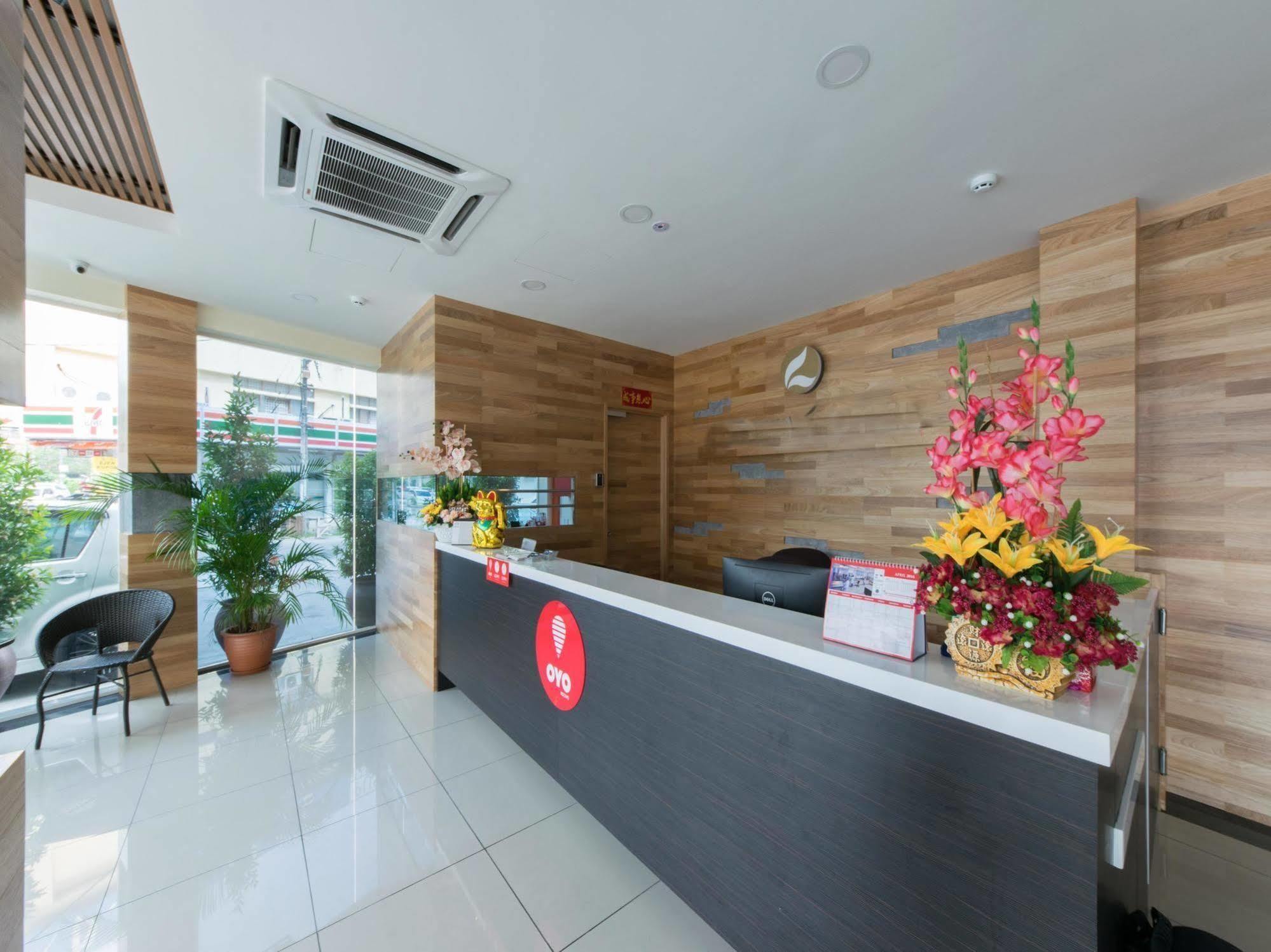 Lavana Hotel Batu Caves Exterior foto